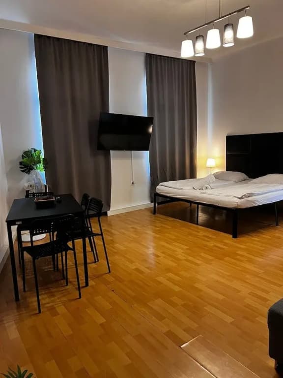 Pleasant 2BR Apt Near U6 Schöpfwerk - photo 15