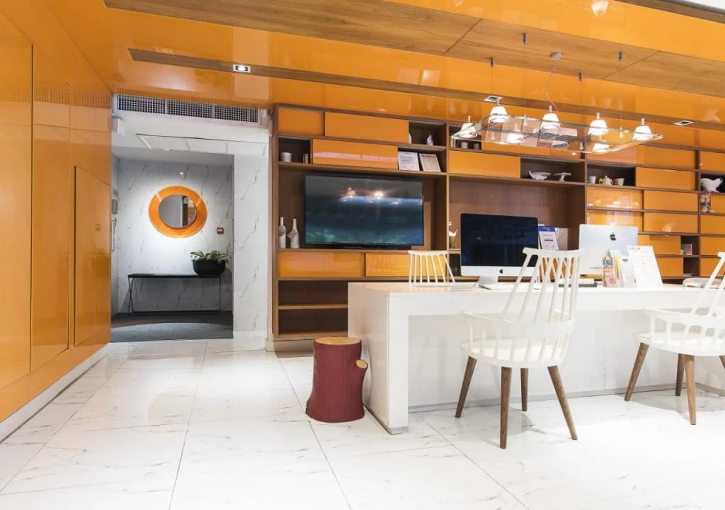S Box Sukhumvit Hotel - photo 22