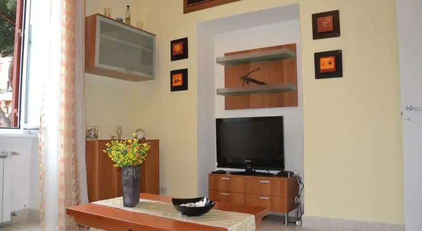 Via Appia Apartment - photo 2