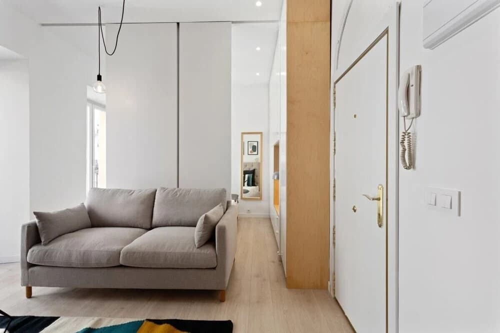 Modern 1 Bed Apt, Sleeps 4 nr Lavapies - photo 5