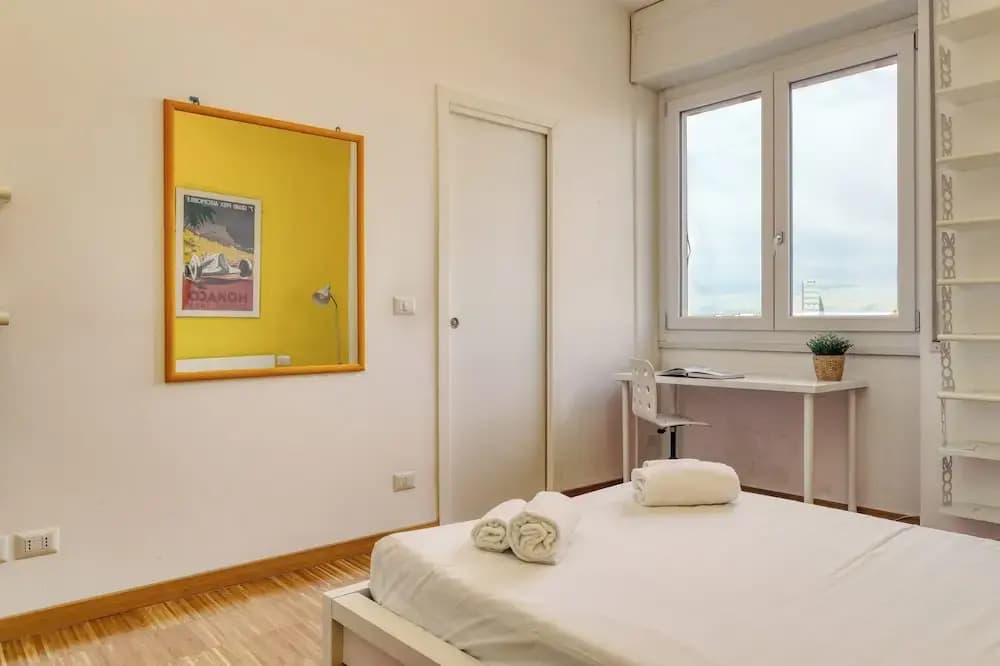 Stylish 2BR flat next to Navigli - photo 2