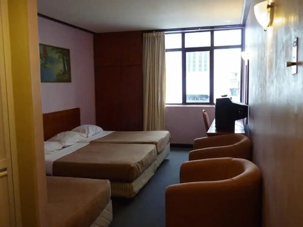 Accordian Hotel - photo 6