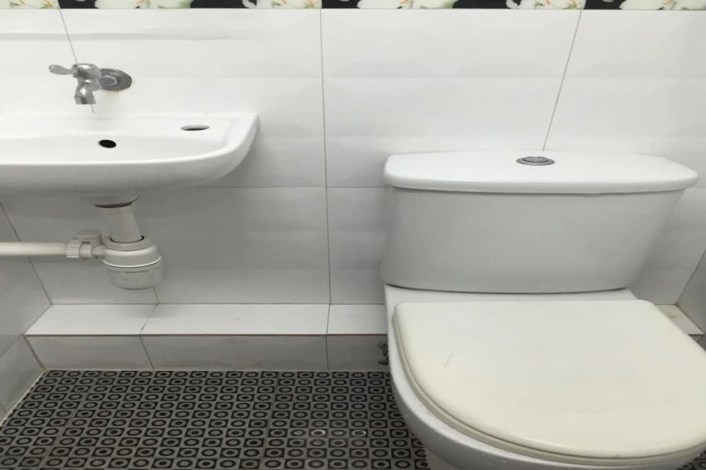 International Inn - photo 7