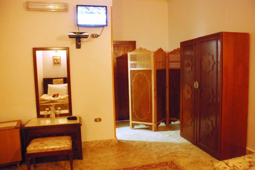 City View Hotel - photo 6