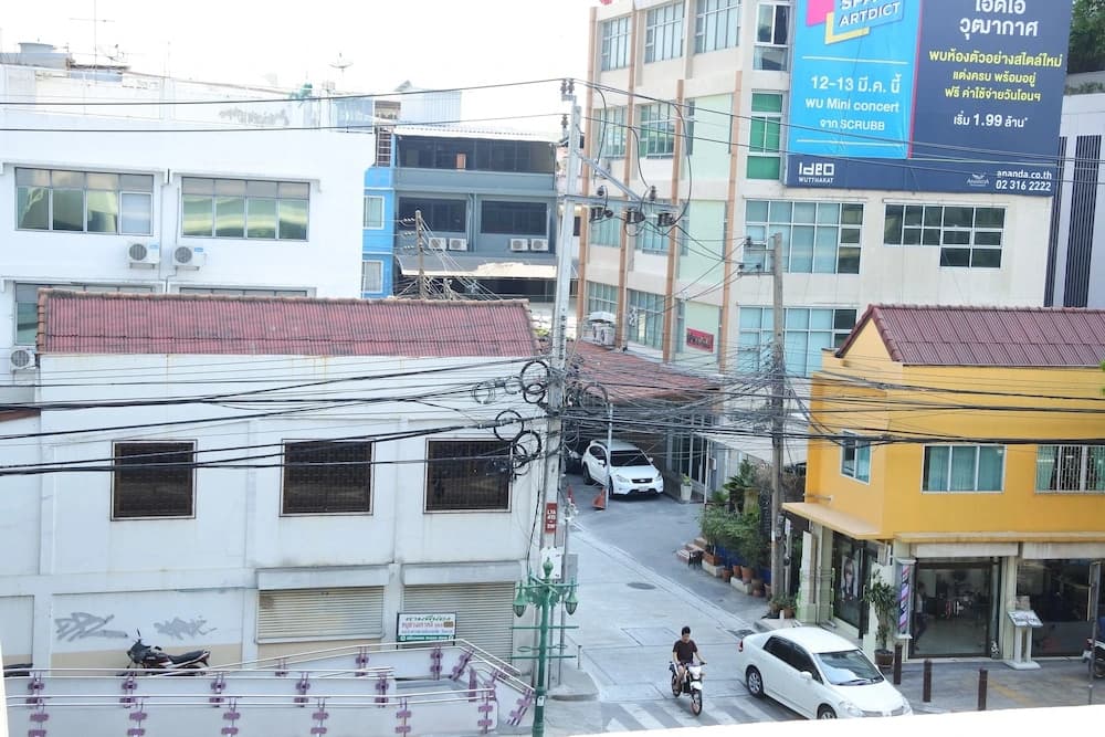 M Gray Hostel & Cafe - main photo