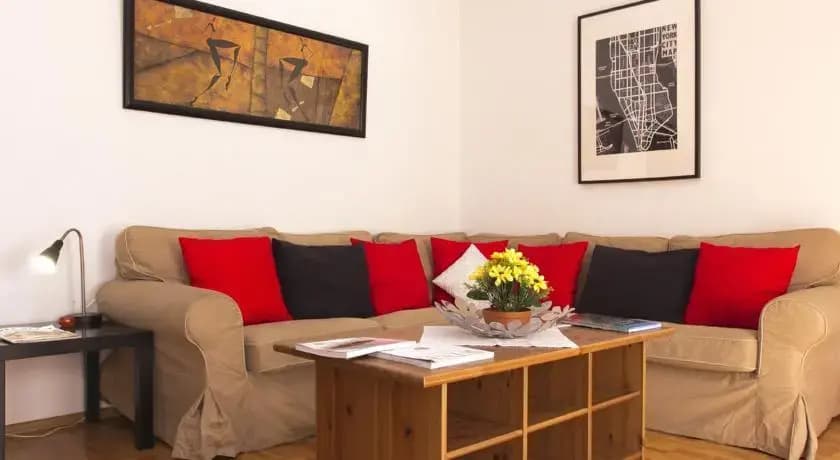 Rose Serviced Apartments - photo 10