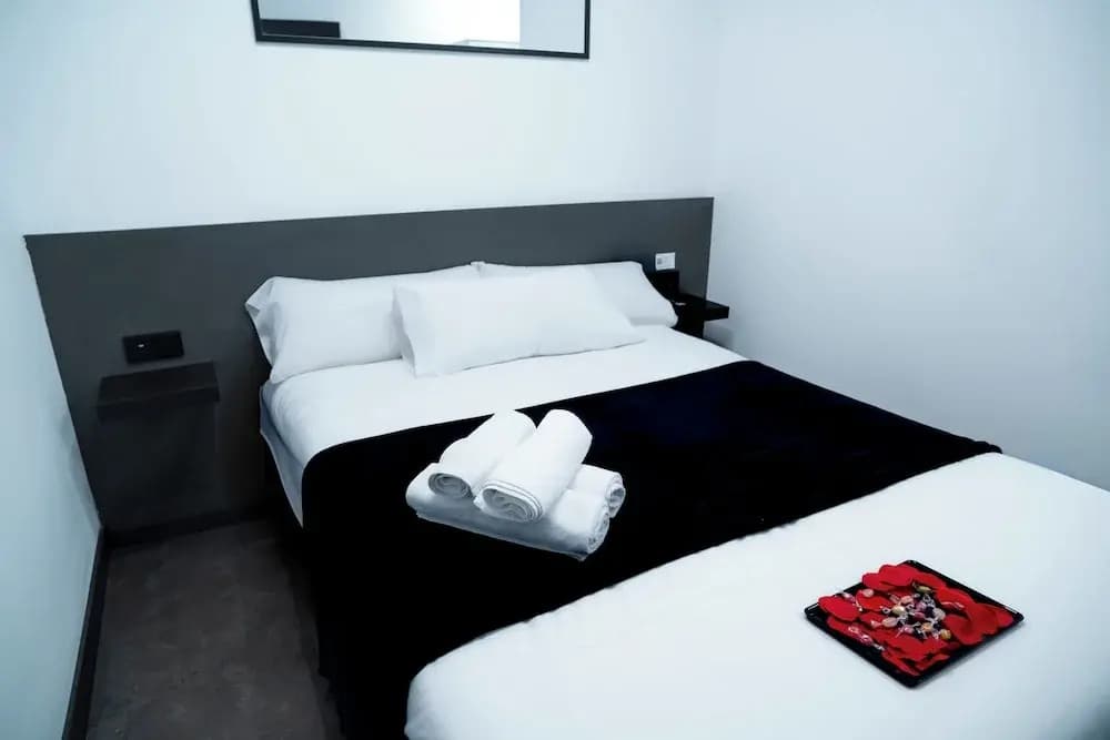 Mad Rooms - photo 3