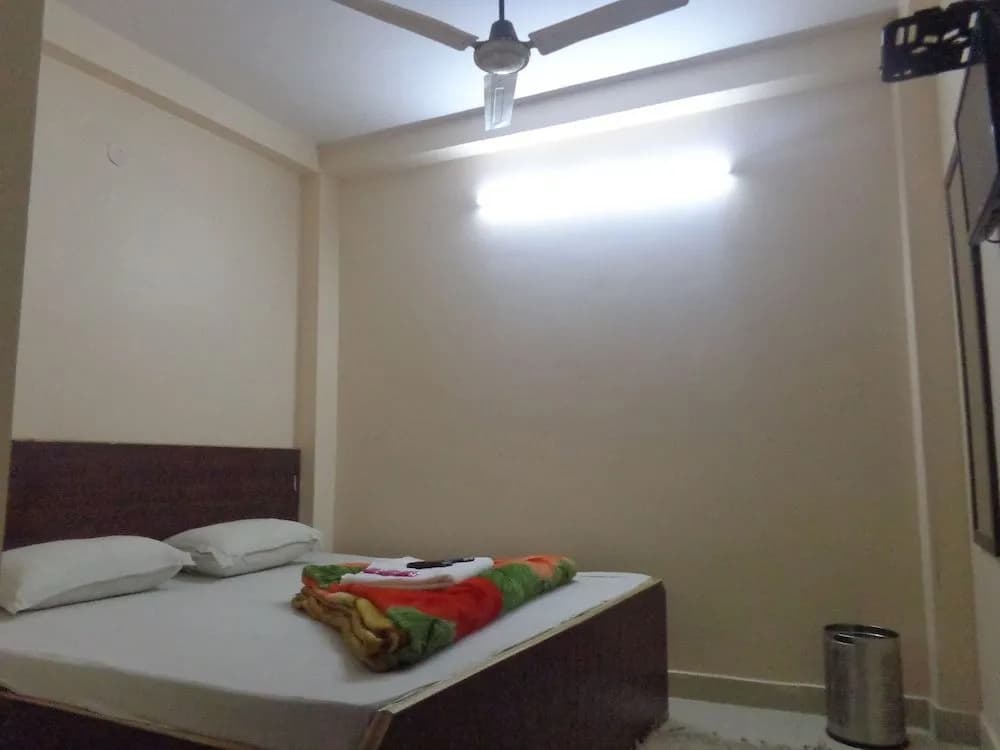 Sri Sai Inn - photo 5