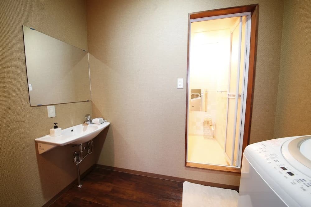 Guest House Liz Nakazaki-cho - photo 10