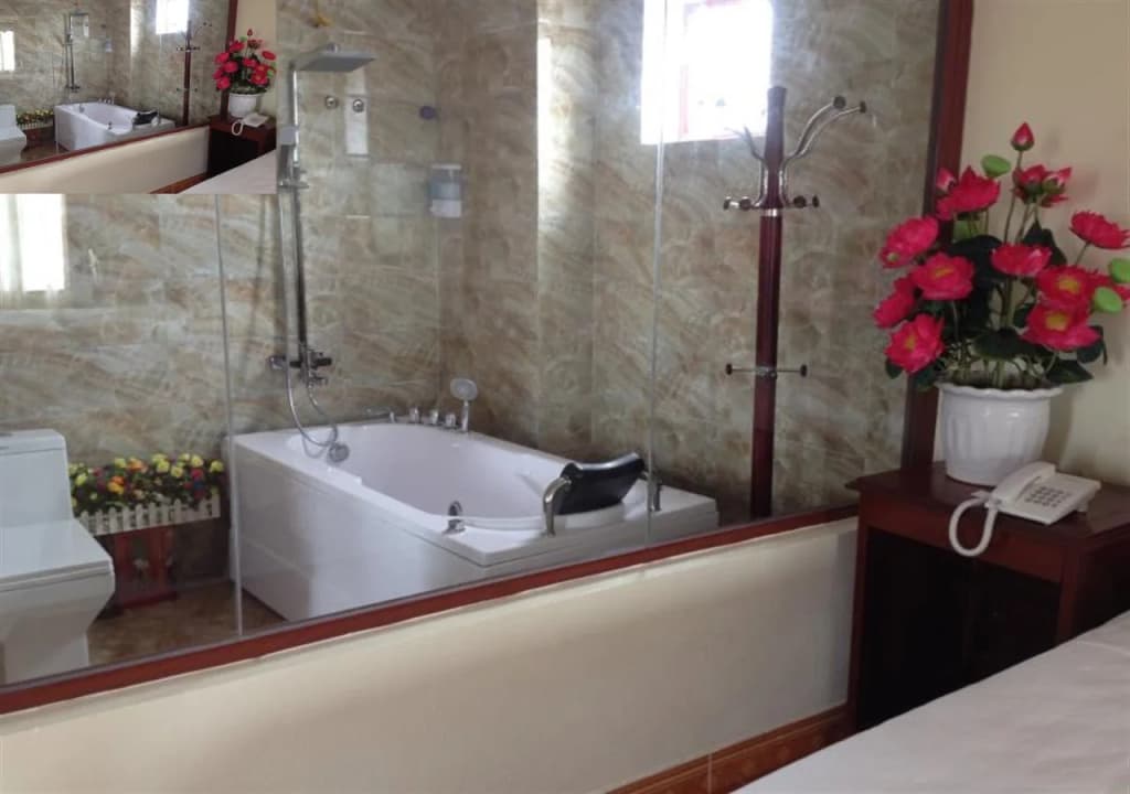 Viet Village Hotel - photo 10