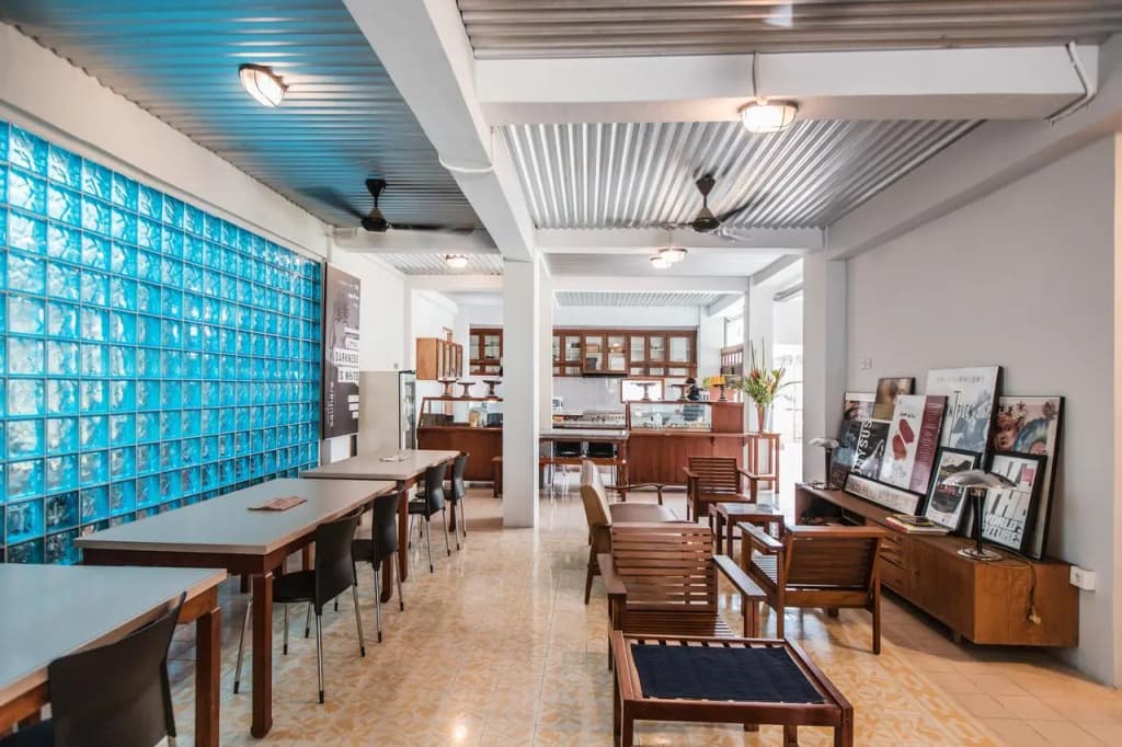 OYO 1001 Pulo Art Space Near Ciranjang ENT Hospital - photo 13