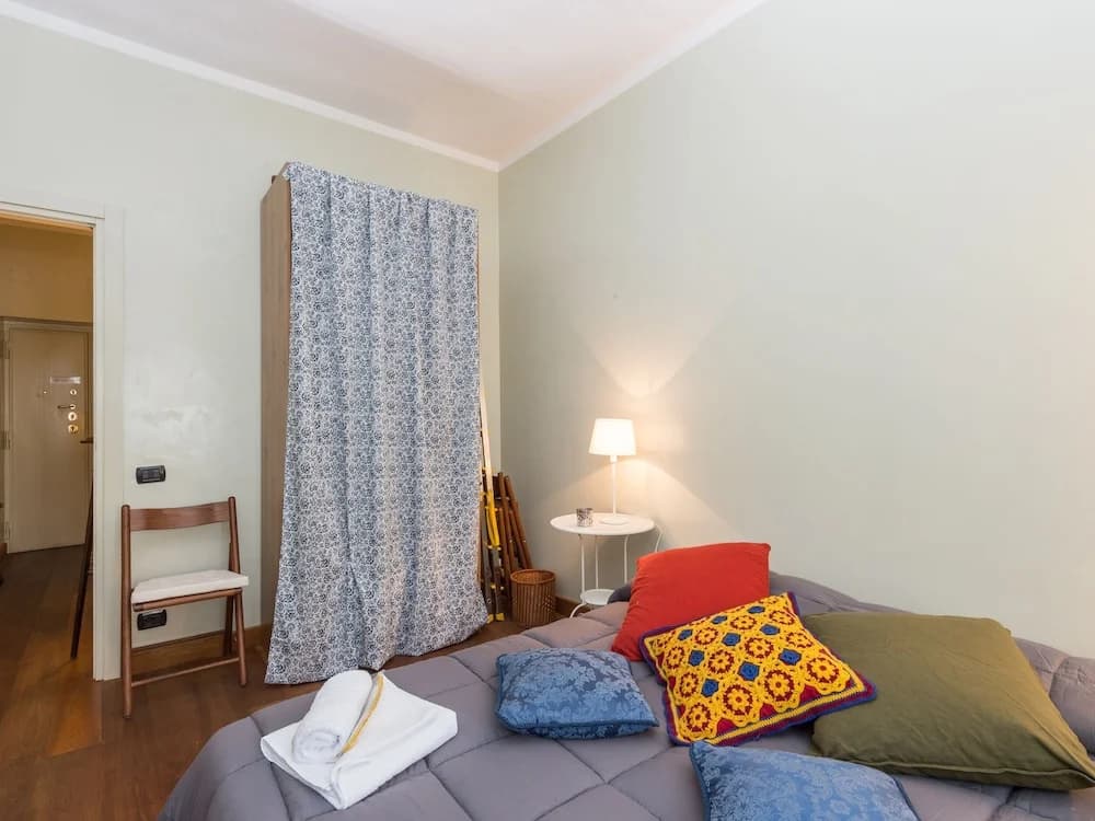 RSH Vatican Large Bright Apartment - photo 33