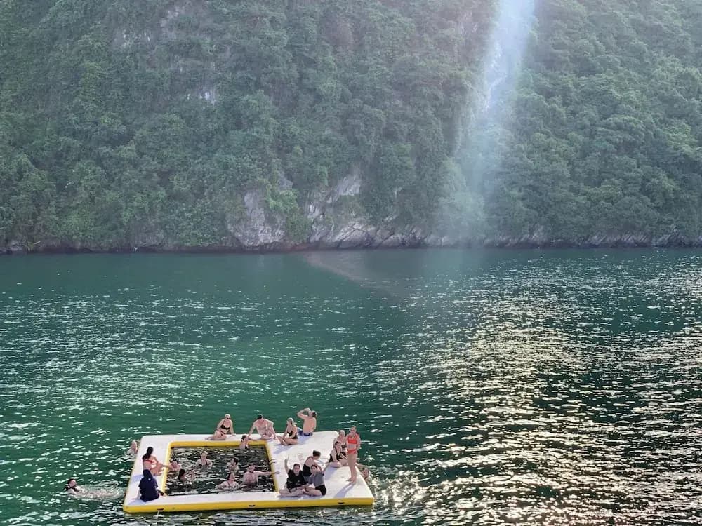 V'Spirit Cruises - photo 17