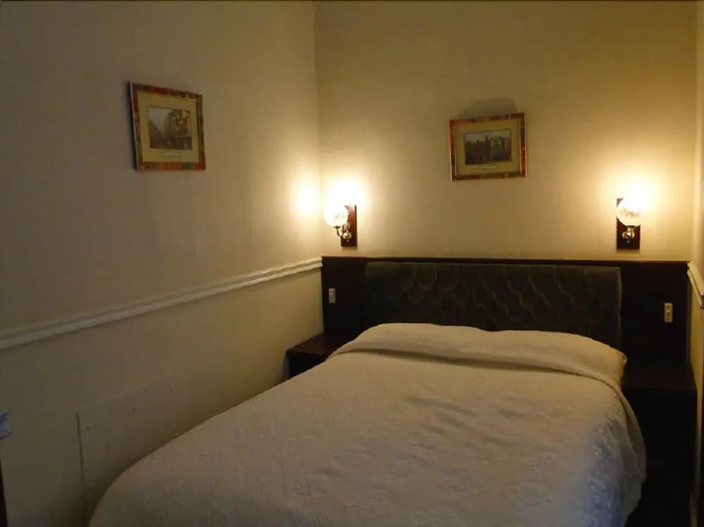 Hallam Hotel - photo 23