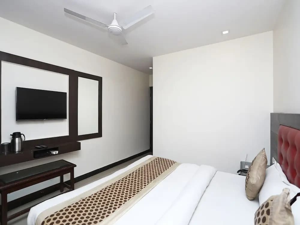 OYO 14687 Hotel Avtar - photo 4