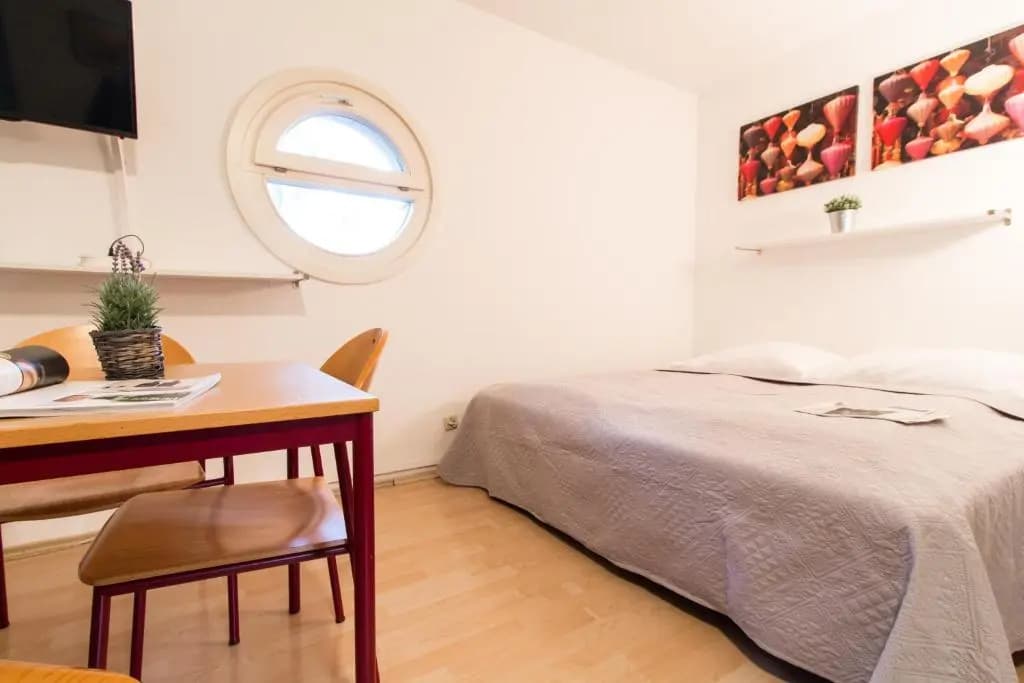 CheckVienna - Apartmenthaus Hietzing - photo 4