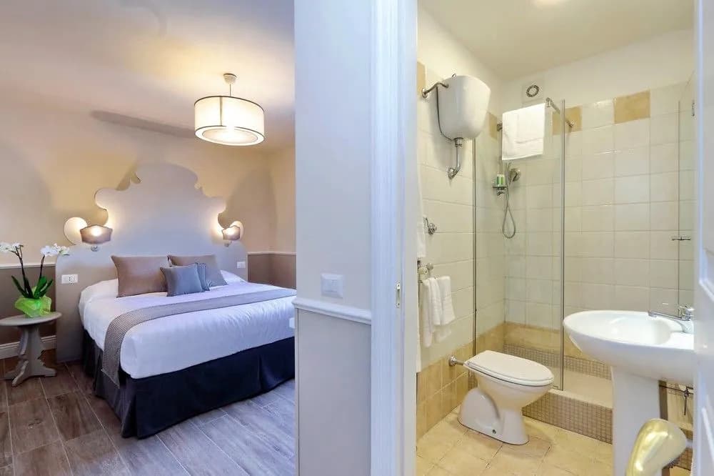 Charming flat near Colosseum - photo 10