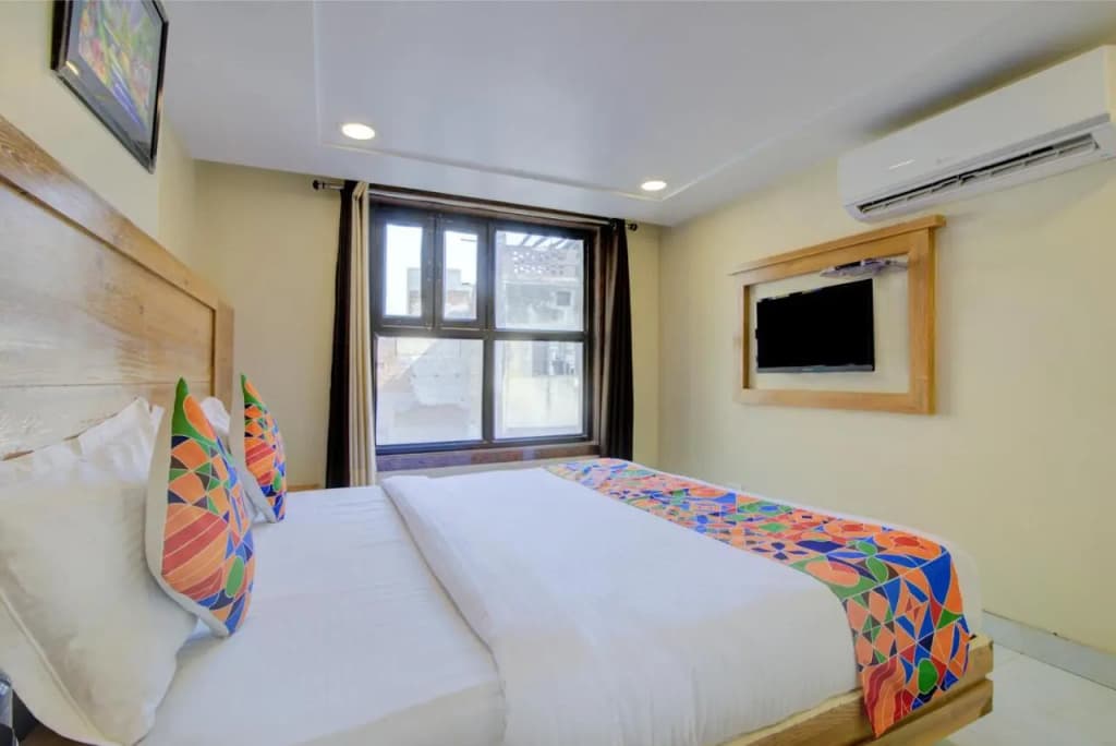Hotel Kaushal Palace - photo 11