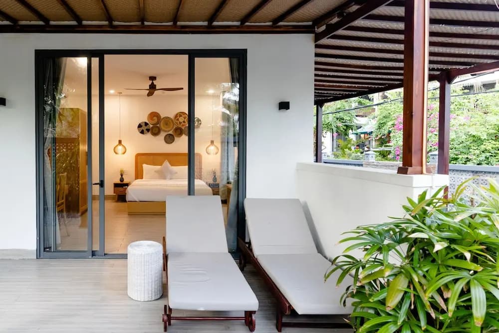 The Watermark Beachside Hotel - photo 29