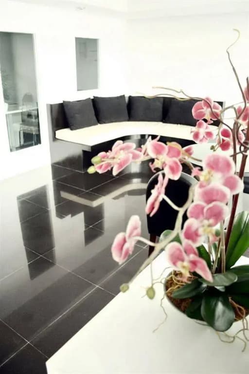Me Hotel - photo 12