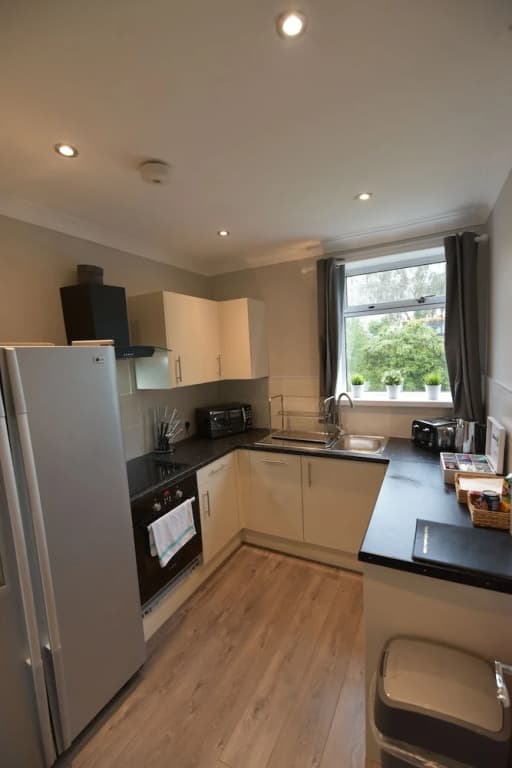 First Sighthill Villa - photo 4