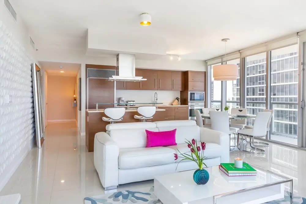 Miami Vacation Rentals - Brickell - photo 17