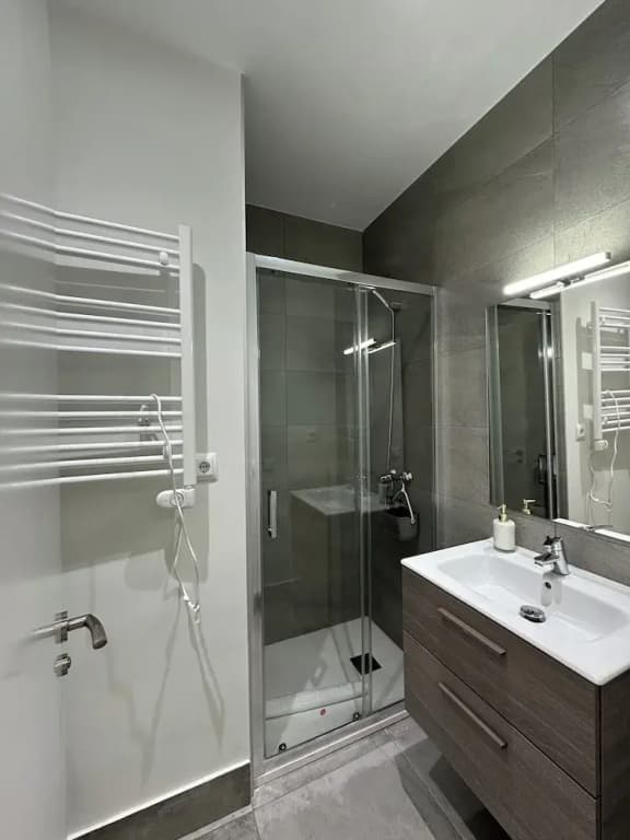 Apartamentos Avenida América - photo 9