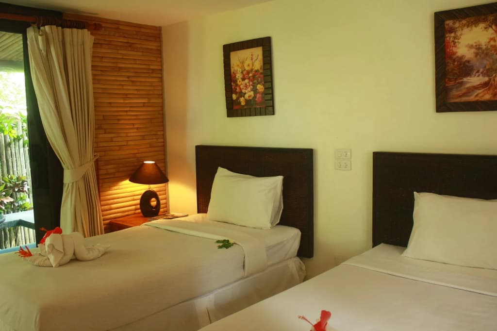 Samui Honey Backpacker Bungalow - photo 2
