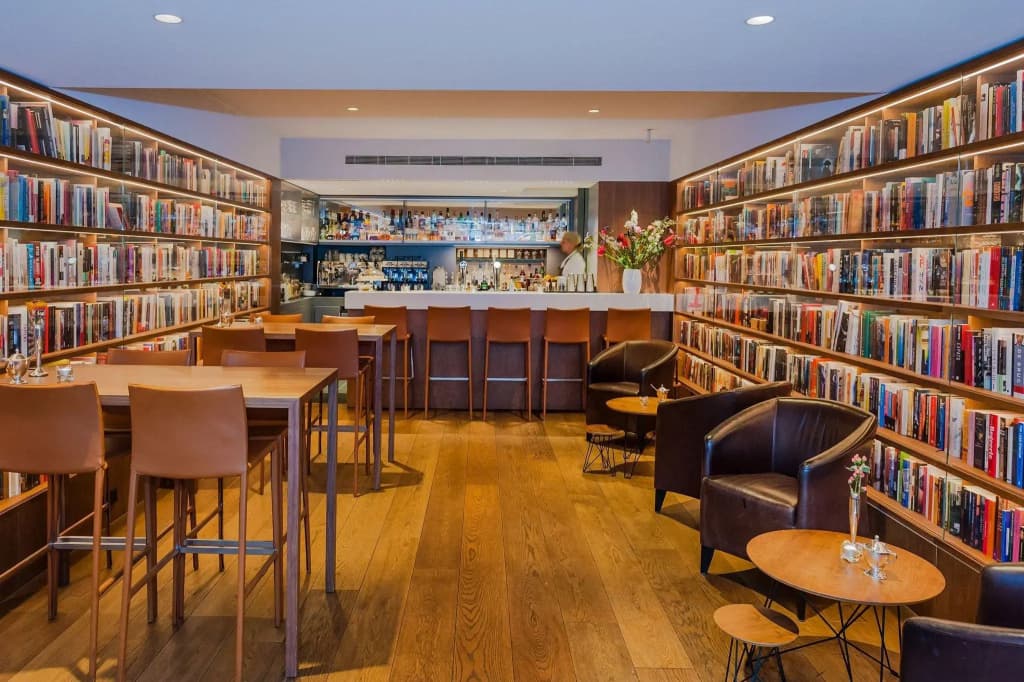 Ambassade Hotel - photo 26