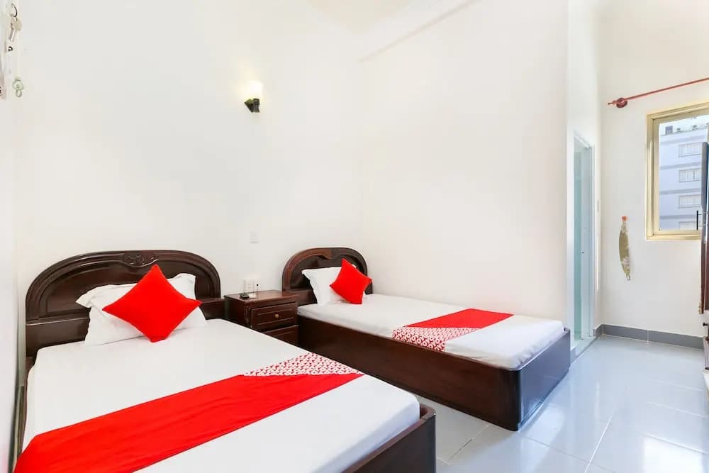 T90 Guest House - photo 2