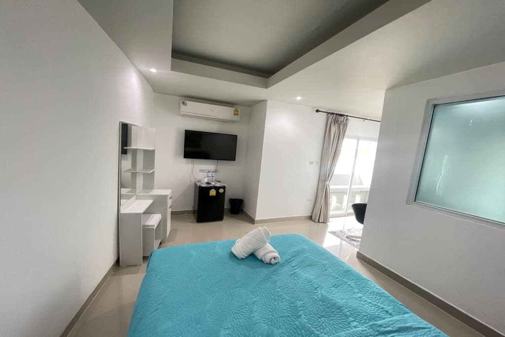 W-9 Hotel - photo 35