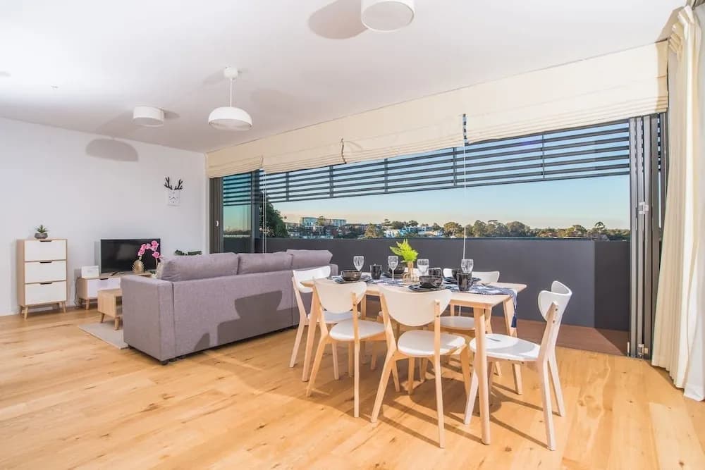 Peak East 2bed2bath APT @ryde SO Relaxing - photo 12