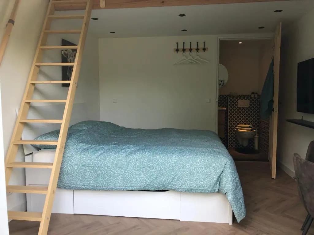 Flora’s B&B - photo 8