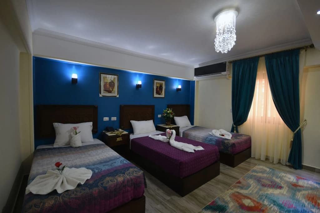 Amin hotel - photo 4