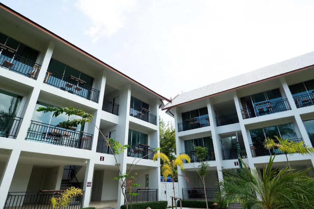 Royal Lanta Resort & Spa - main photo