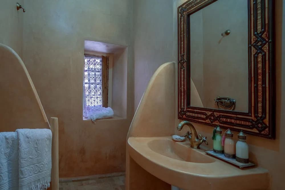 Riad lakouas - photo 10