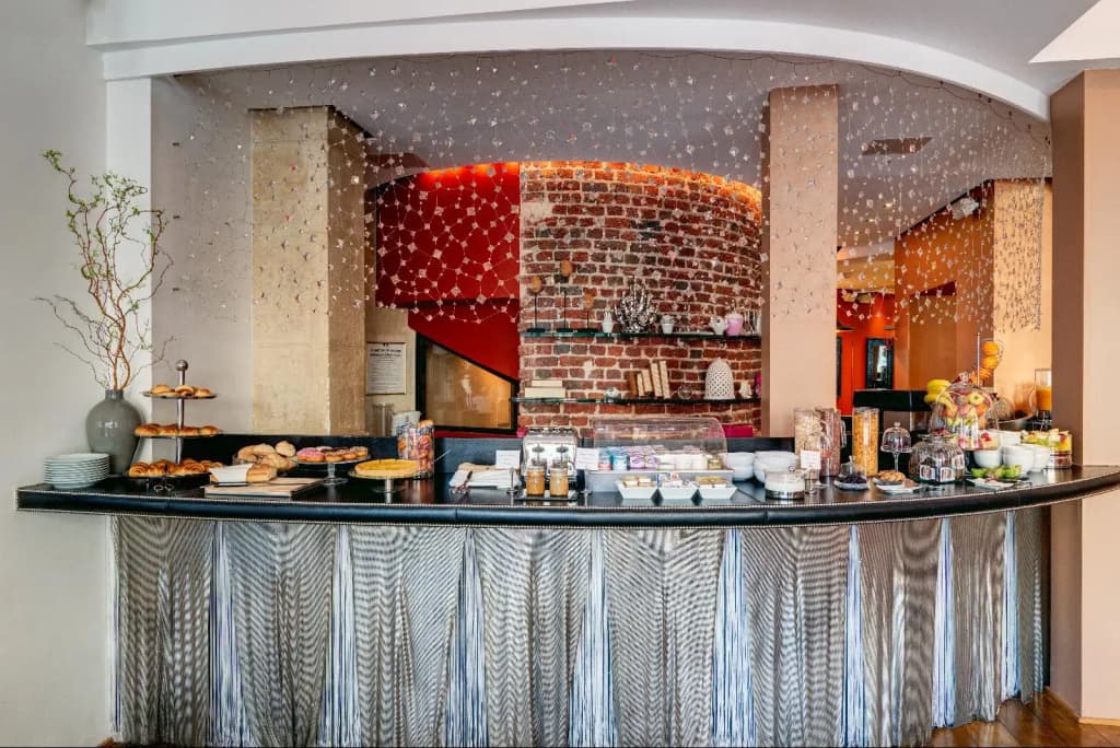 Hôtel Le 123 Elysées - Astotel - photo 18