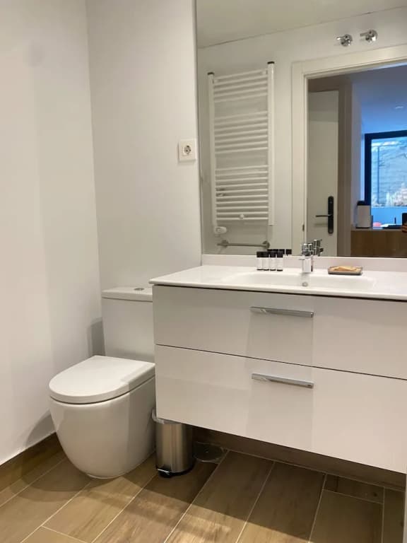 w Amazing 2BR With Terrace in Chueca - photo 6