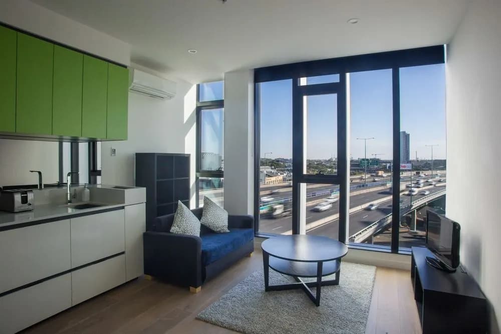 Accommodating Luxuries - CBD Apartment - photo 5