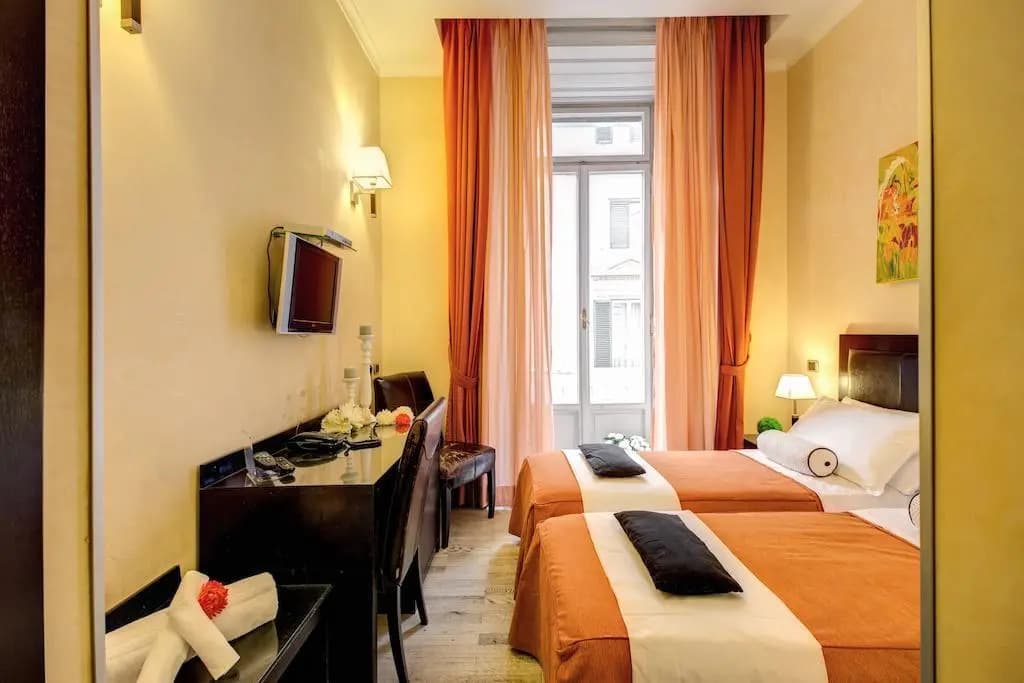 Hotel Le Petit - photo 26