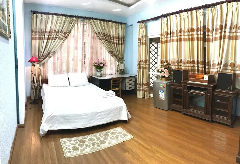 The Rose Home - photo 18
