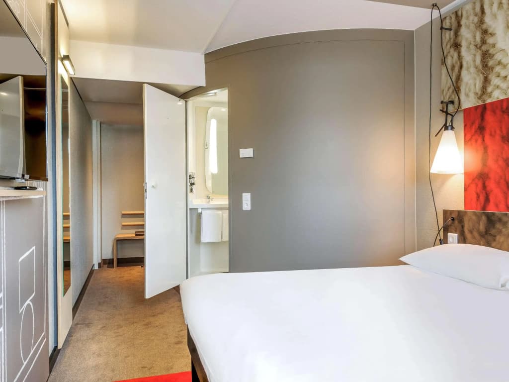 ibis London Docklands Canary Wharf - photo 4