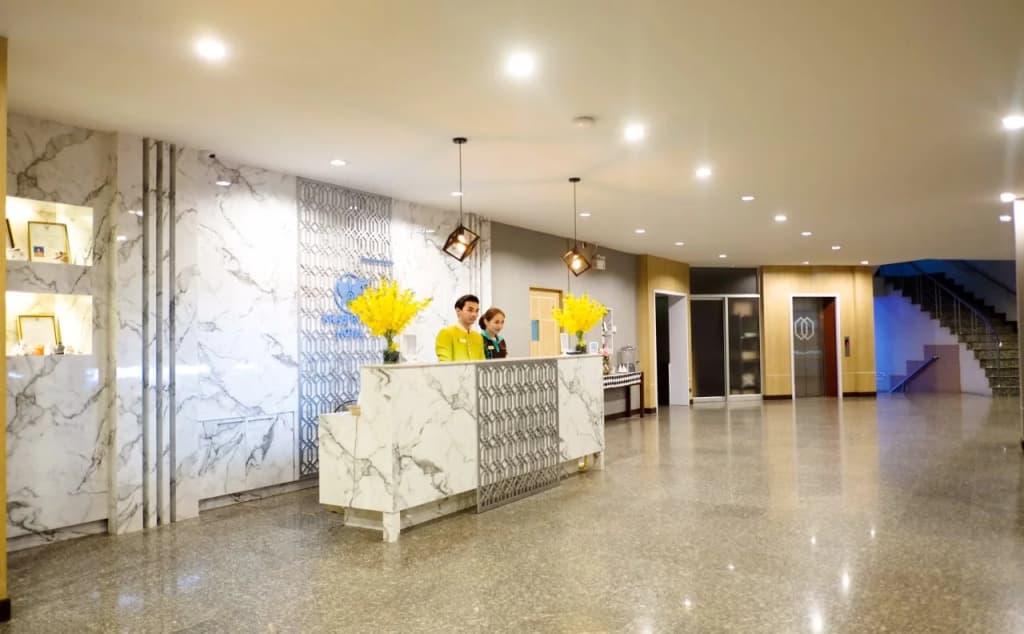 Krabi Royal Hotel - photo 2