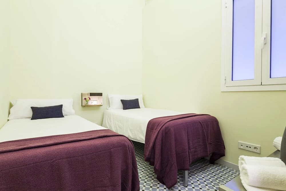 Uma Suites Pau Claris Barcelona - photo 3