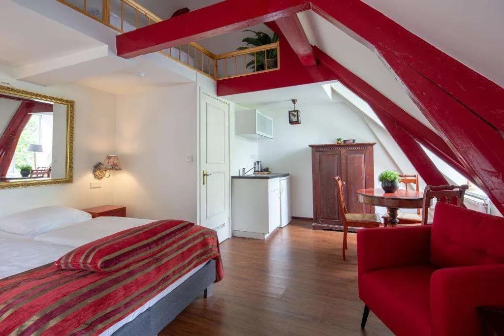 Amsterdam House Hotel - photo 24