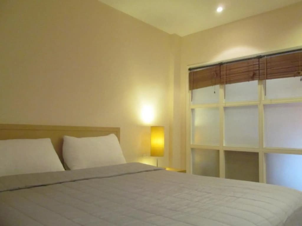 HBT Court 1 Bedroom Apartment - photo 4