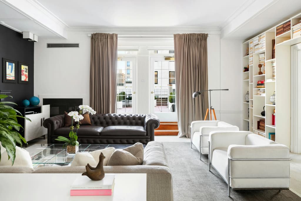 The Pierre, A Taj Hotel, New York - photo 2
