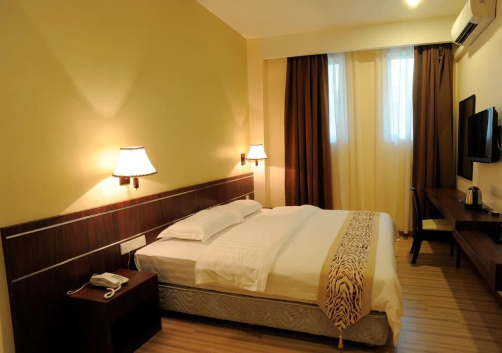 One Avenue Hotel - photo 7