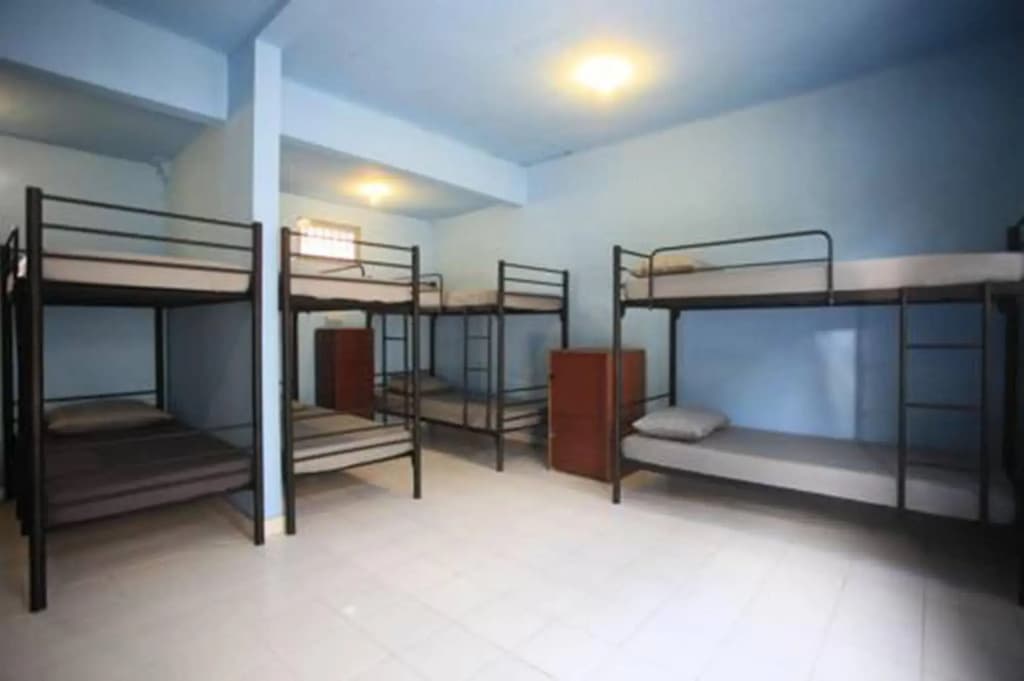 Captain Goose Hostel - photo 8