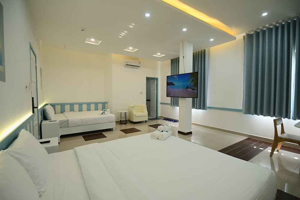 A Hotel - photo 3